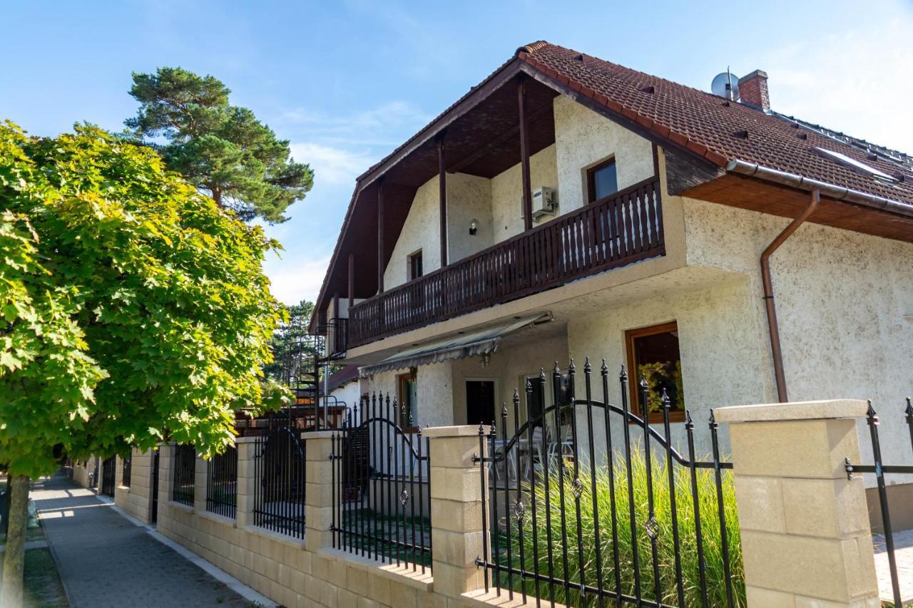 Zsolnay Apartman Шиофок Экстерьер фото