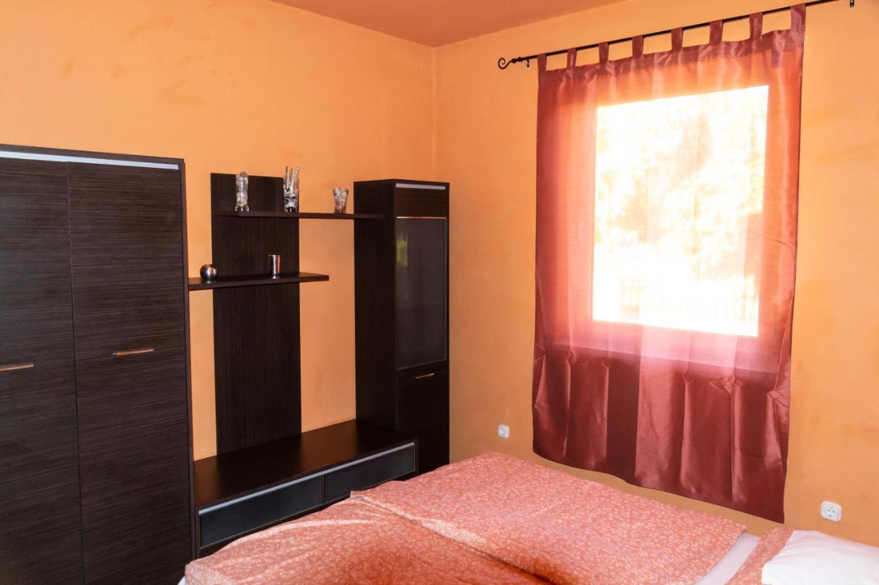 Zsolnay Apartman Шиофок Экстерьер фото